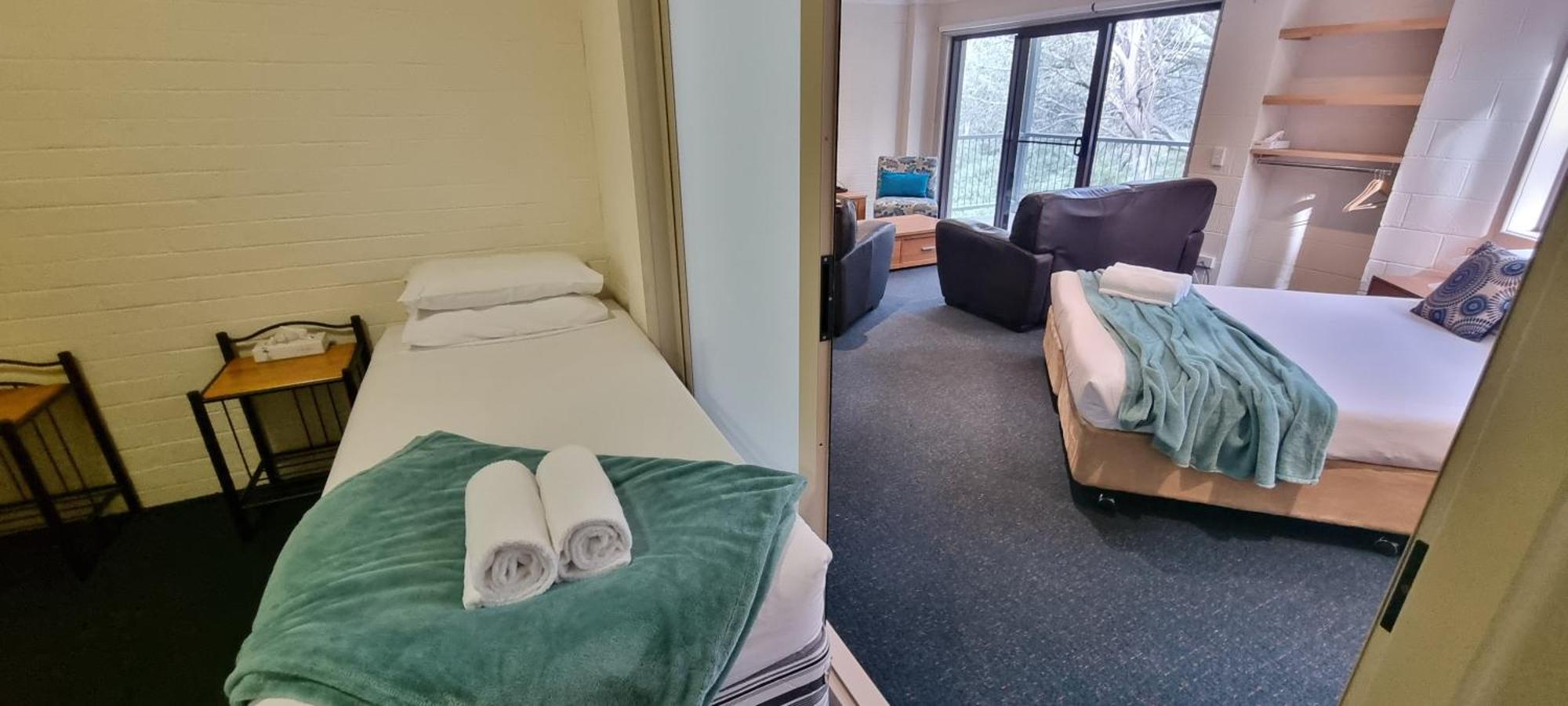 Cedarwood Apartments Falls Creek Luaran gambar