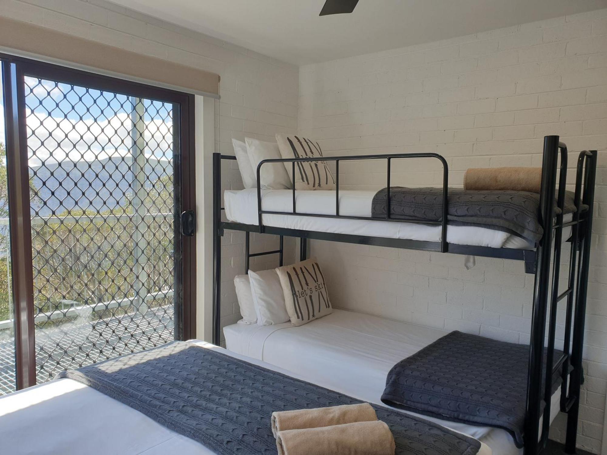 Cedarwood Apartments Falls Creek Luaran gambar
