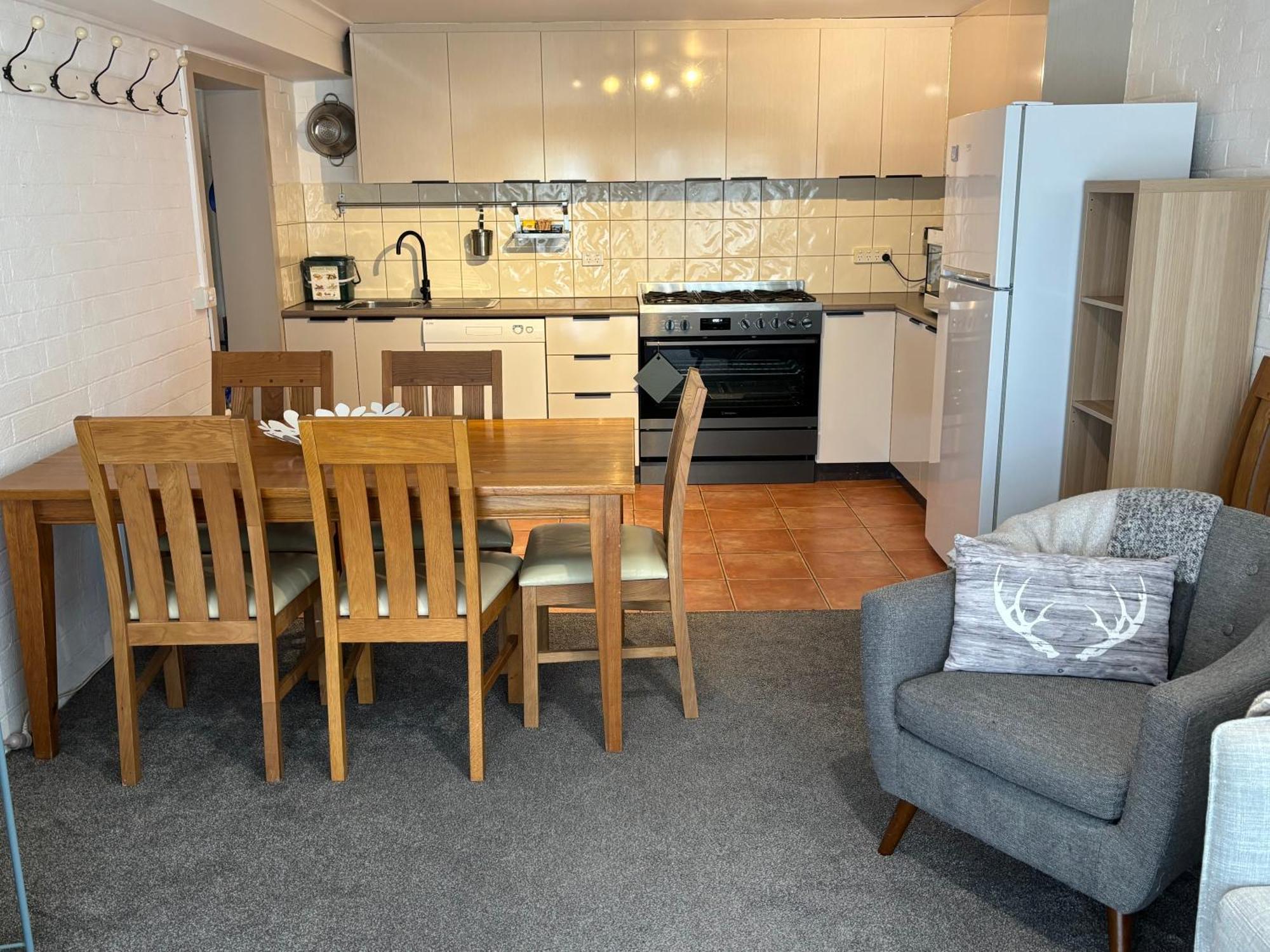 Cedarwood Apartments Falls Creek Luaran gambar